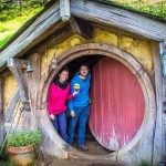 Timi et Emy à Hobbiton